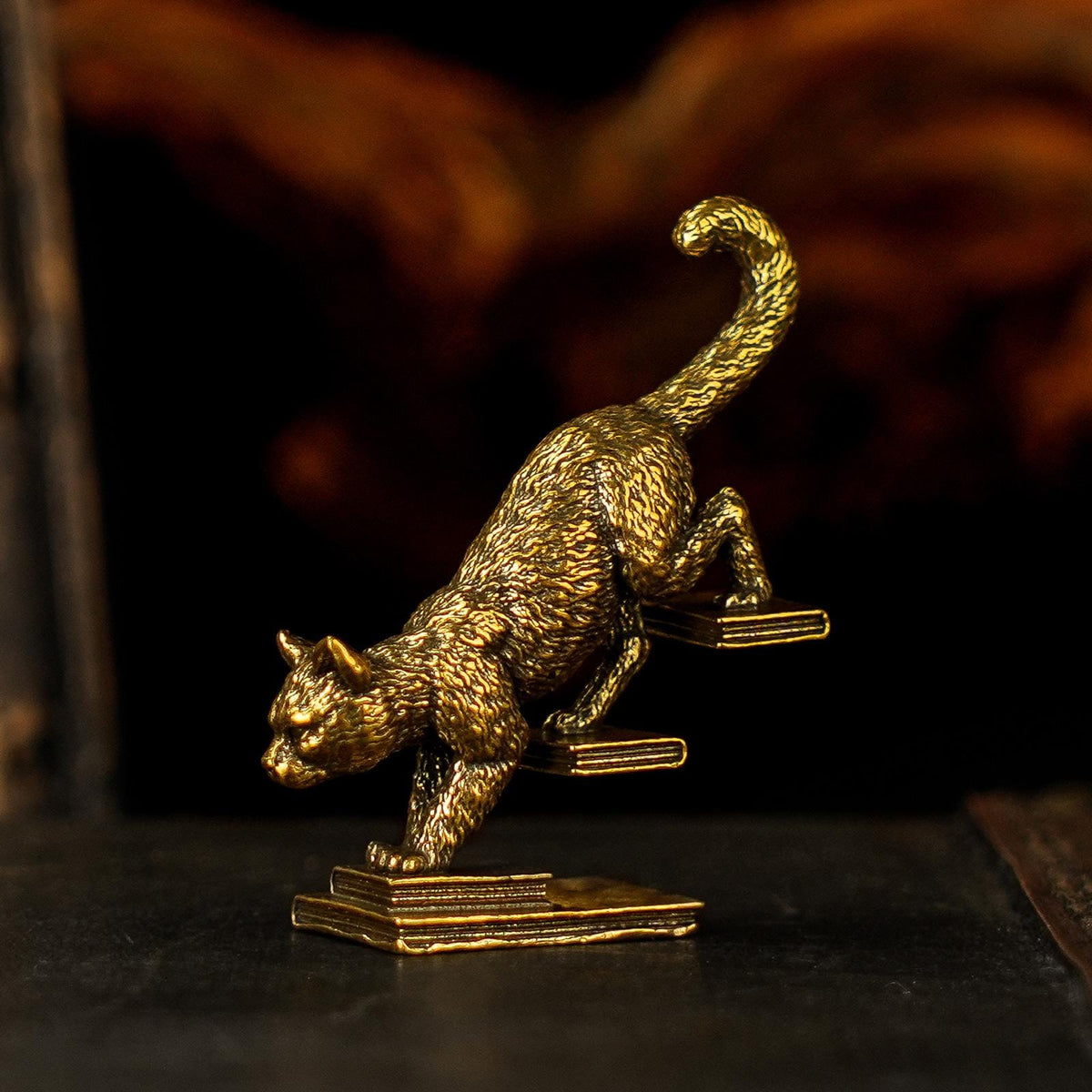 Solid Brass Walking Down Stairs Cat Figurine – Retro Playful Feline Sculpture Home Decor