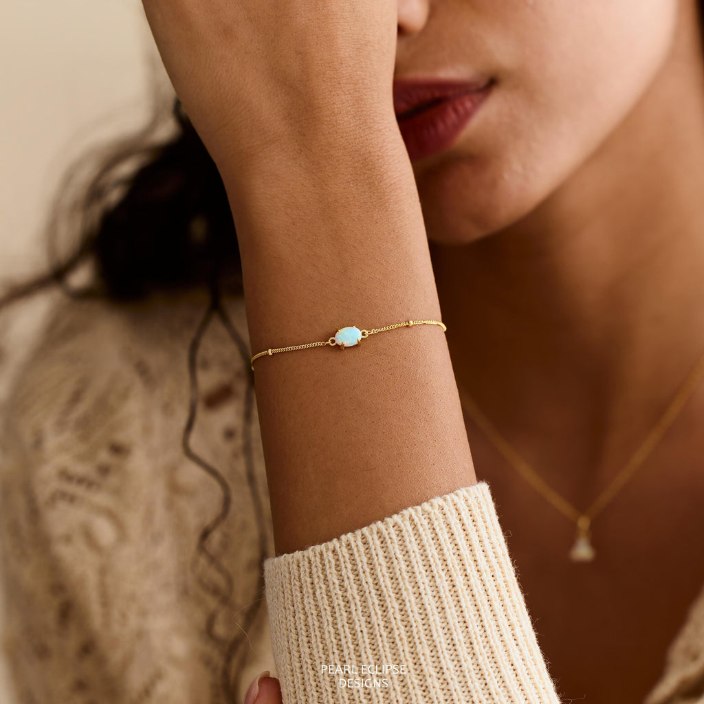 Opal Bracelet, Dainty Opal Jewelry, Minimalist Gold Beaded Chain, October Birthstone, Elegant Mom Bracelet, Gift for mom, Charming Jewelry