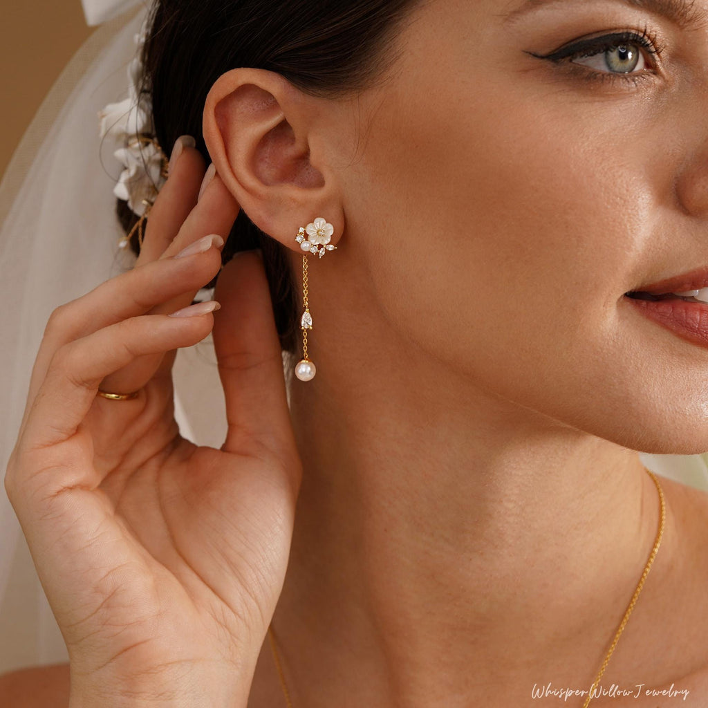 Minimalist Mother of Pearl Flower Earrings, Dangle Bridal Earrings, Pearl Drop Dangle Earrings, Wedding Jewelry, Bridesmaid Gift for Her
