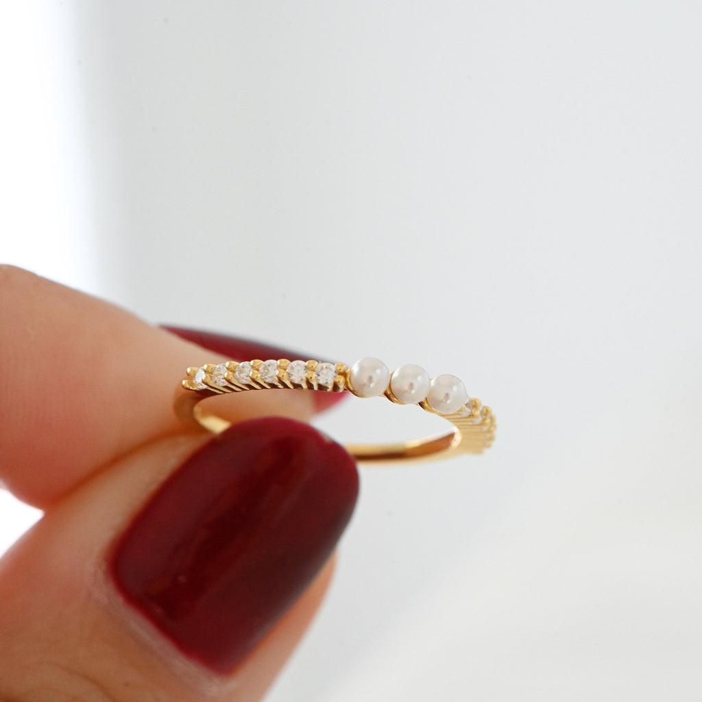 Pearl Ring, Dainty Pearl Ring, Gold Pearl Ring, Stacking Ring, Simple Ring, June Birthstone, Minimalist Ring, Sterling Silver Pearl Ring