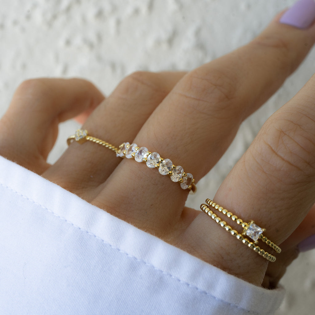 Oval Diamond Ring, Stacking Ring, Diamond Band, Wedding Band, Minimalist Ring, Dainty Ring, Stackable Ring, Gift for Her, CZ Ring, Ring