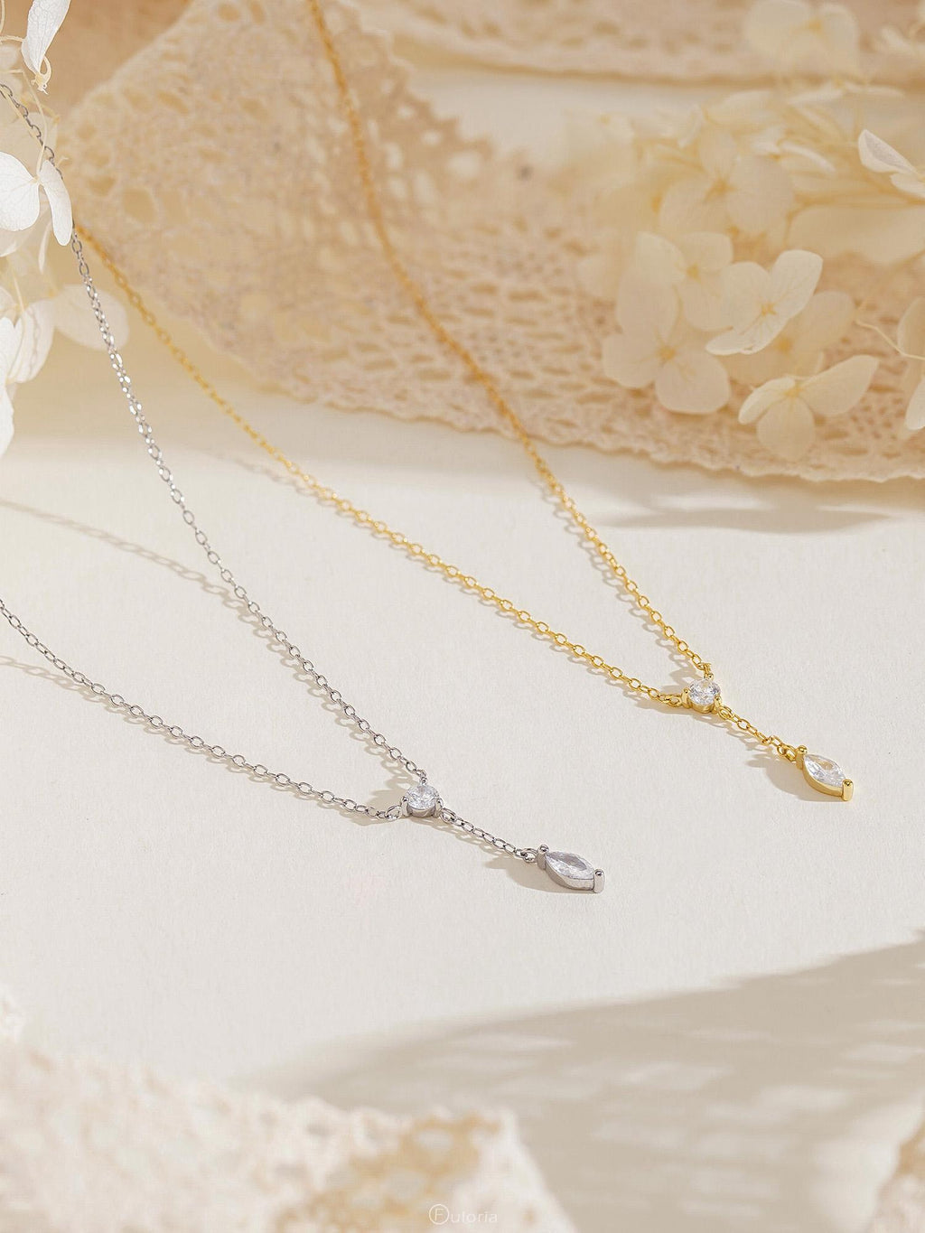 Dainty Diamond Necklace, Crystal Charm Necklace, Minimalist Diamond Dangle Necklace, Women Necklace, Wedding Gifts, Bridesmaid Gifts for Her
