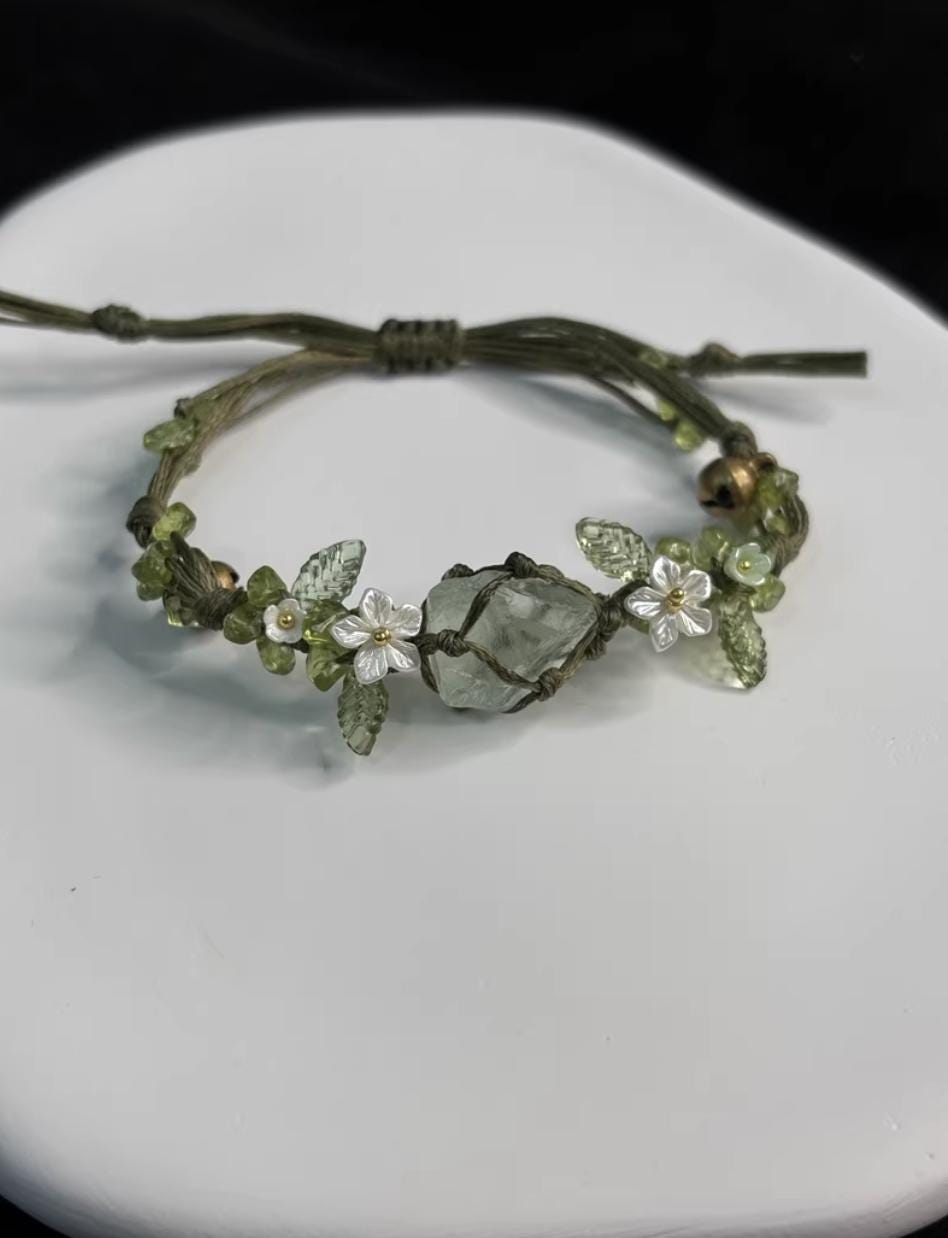 Green Fluorite Macrame Bracelet: Boho Floral Crystal Jewelry