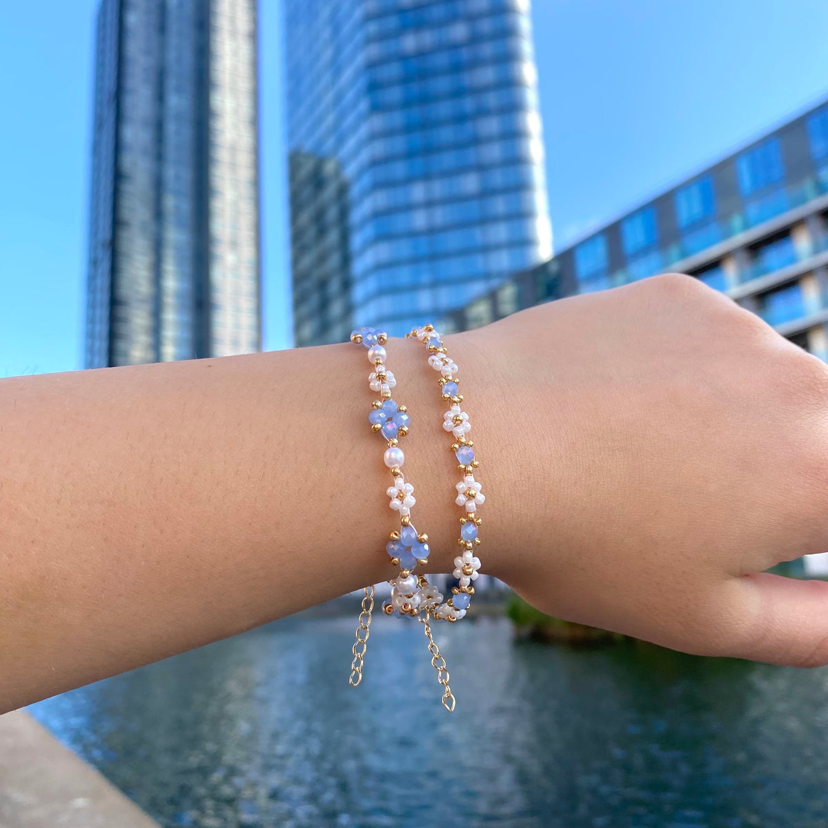 Beaded Flower Bracelet, 18K Gold Plated Bracelet, Blue Floral Bracelet, Aesthetic Flower Bracelet, Gift for Her, Birthday Gift