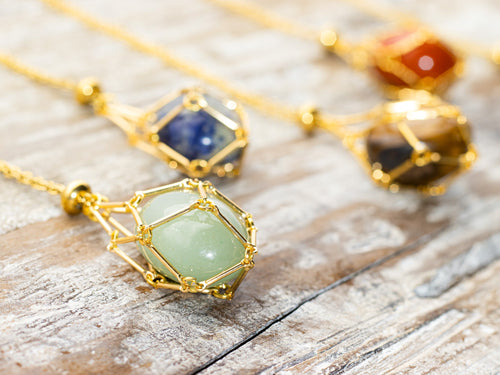 18k Gold Plated Crystal Holder Necklace: Interchangeable Stone Pendant