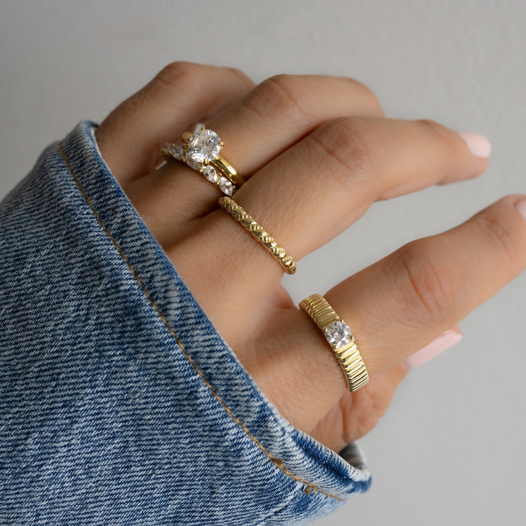 Round Solitaire Ring, Wedding Ring, Engagement Ring, Anniversary Ring, Diamond Ring, Cubic Zirconia Ring, Statement Ring, Gift for Wife