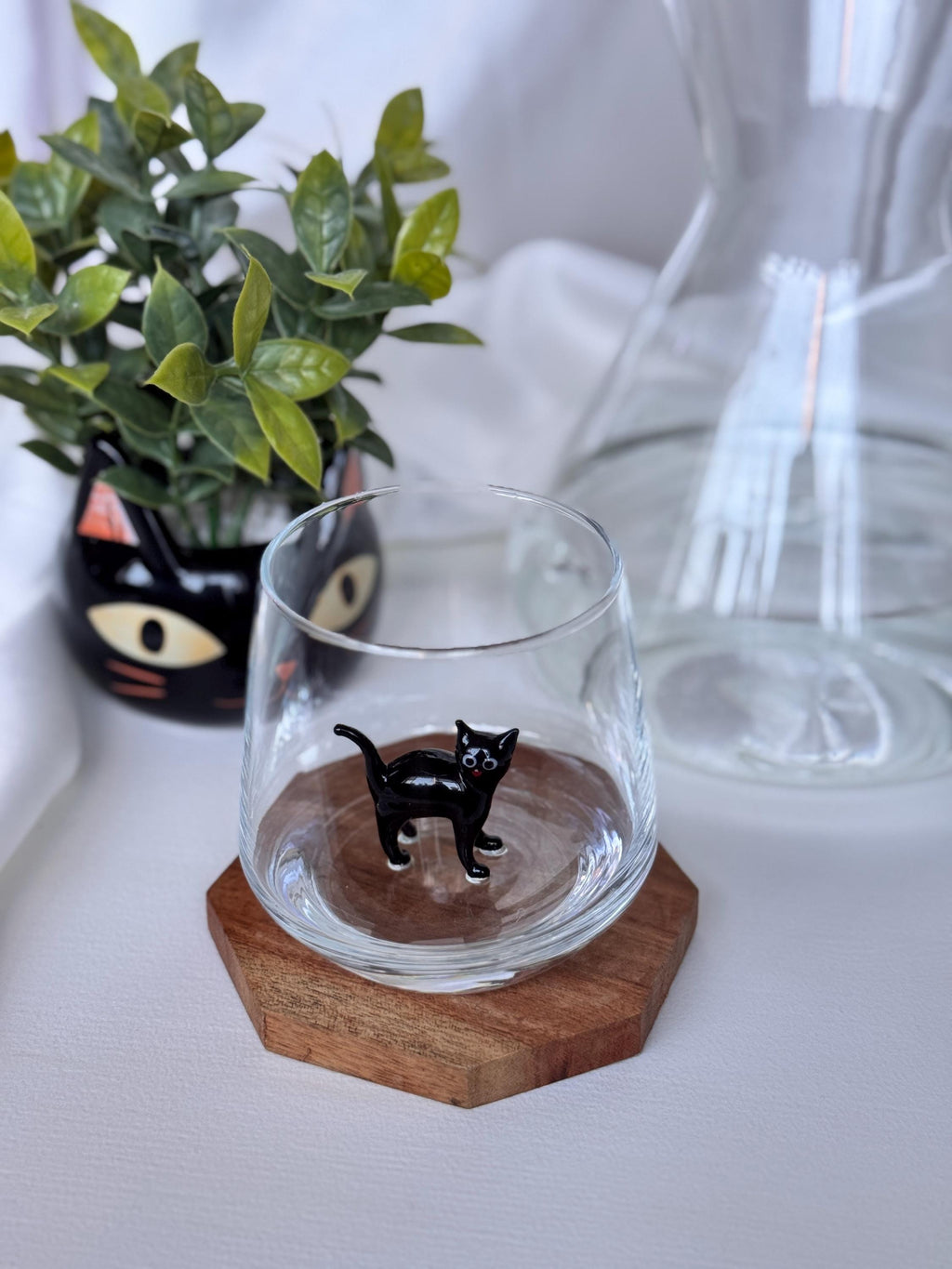 Handmade Murano Glass Cat Wine Glass | 3D Figurine, Stemless
