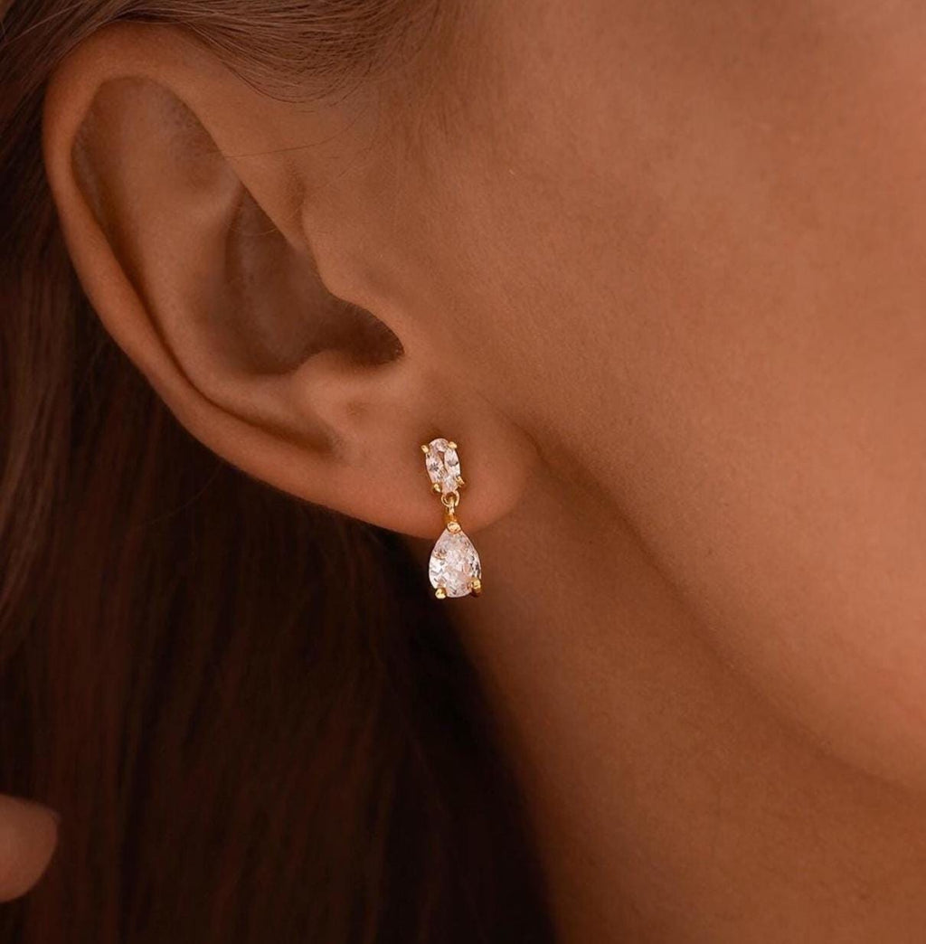 Dainty Diamond Drop Earrings, Minimalist Diamond Stud Earrings, CZ Gold Earrings, Wedding Jewelry, Bridesmaids Gift, Christmas Gift for Mom