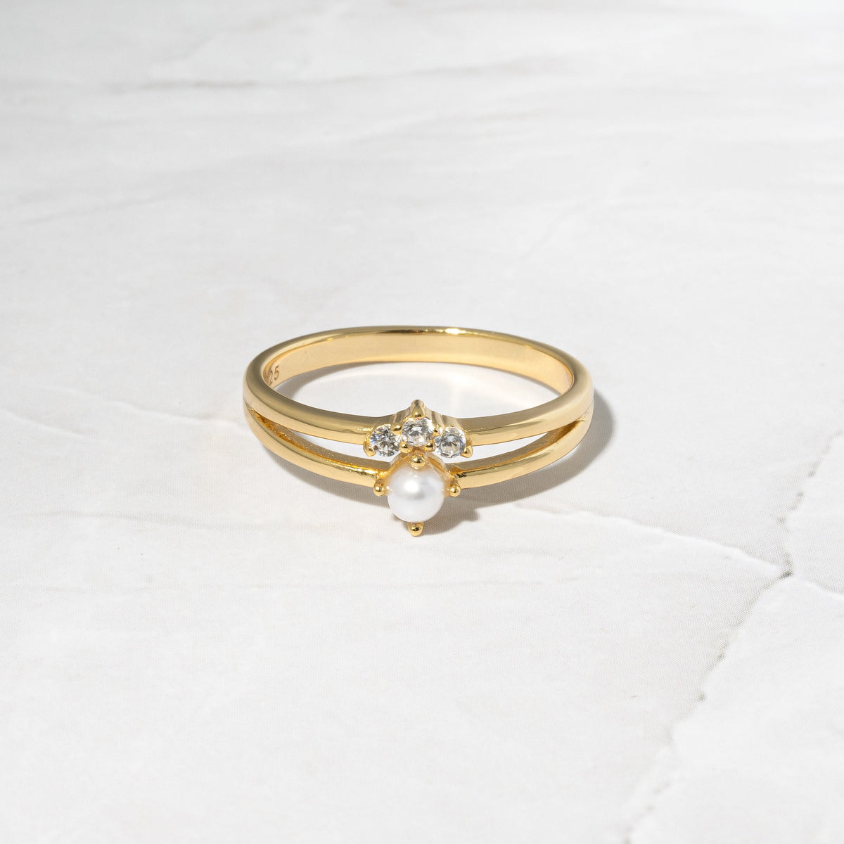 Pearl Ring Set Dainty Pearl Ring Gold Pearl Ring Stacking Ring Simple Ring June Birthstone Minimalist Ring Bridal Jewelry