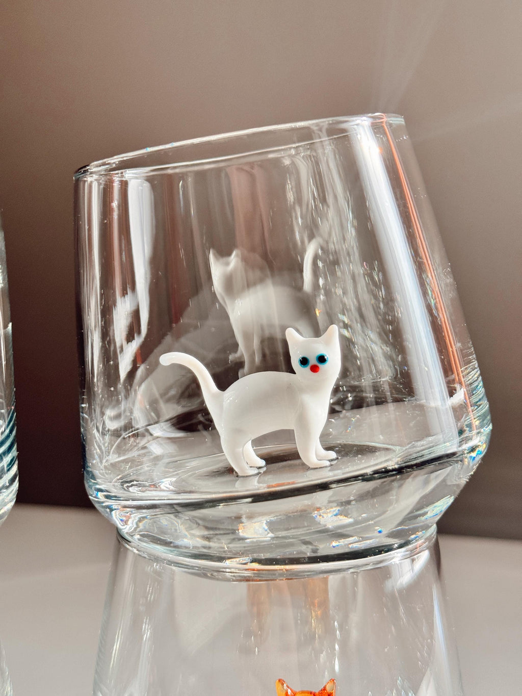 Handmade Murano Glass Cat Wine Glass | 3D Figurine, Stemless