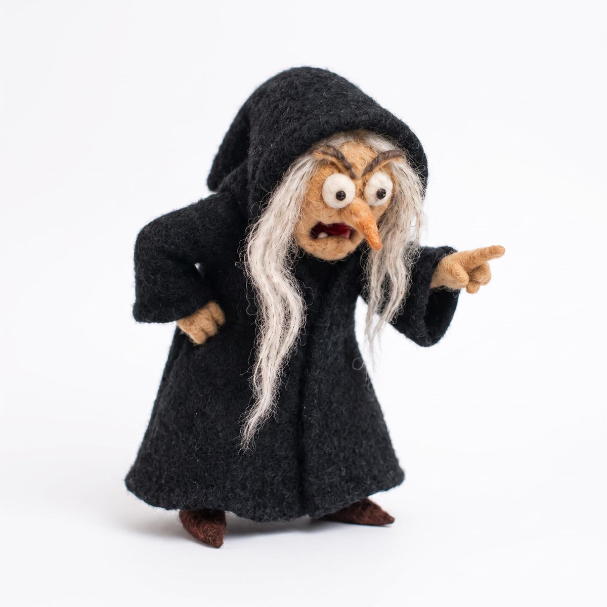 Needle Felted Witch Figurine, Handmade Wool Halloween Shelf Decor, Gift for Halloween Lovers