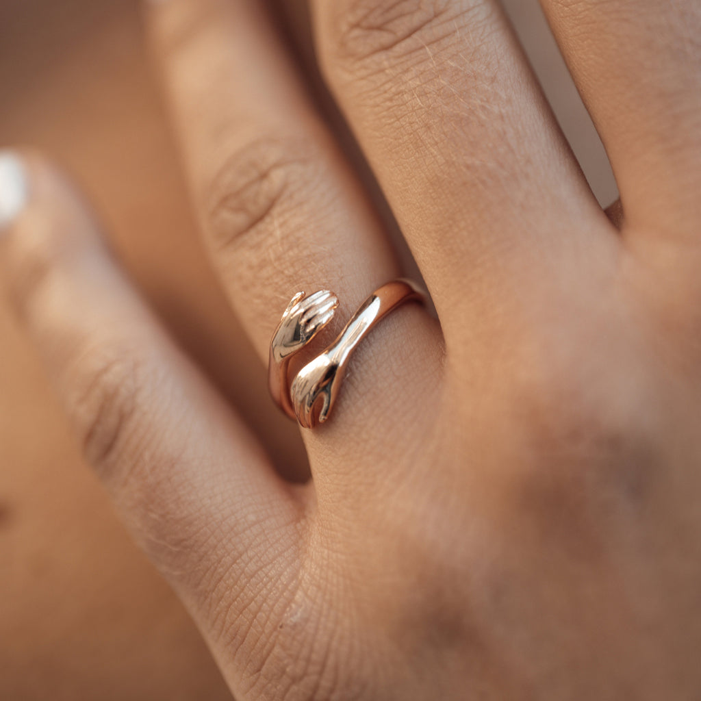 925 Sterling Silver Ring • Hug Ring • Stackable Ring • Minimalist Ring • Love Ring • Adjustable Ring • Gift for Women • Hugging Hand Ring
