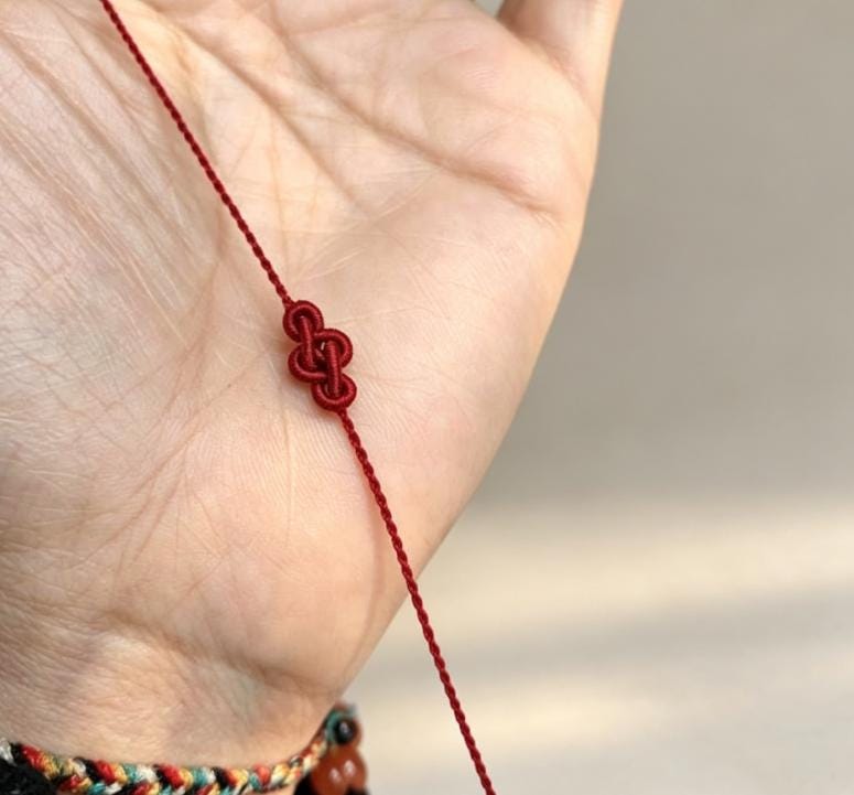 Red String Bracelet, Lucky Red Bracelet,Chinese Knot Bracelet, Minimalist Cord Jewelry, Adjustable Handmade Red Cord Bracelet,Good Luck Gift
