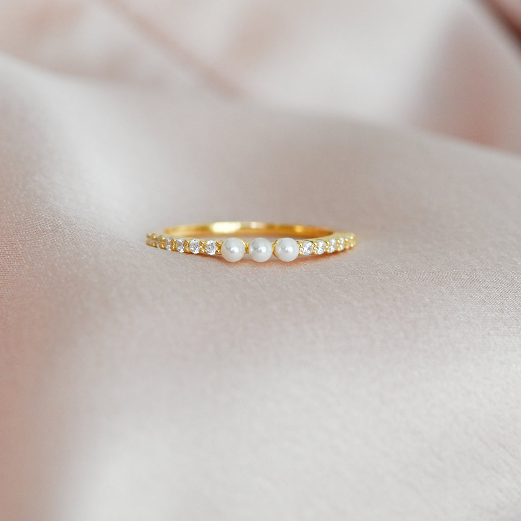 Pearl Ring, Dainty Pearl Ring, Gold Pearl Ring, Stacking Ring, Simple Ring, June Birthstone, Minimalist Ring, Sterling Silver Pearl Ring