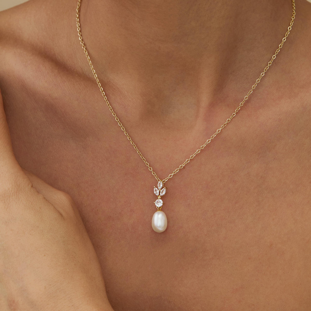 Diamond Leaf Pearl Necklace,Freshwater Pearl Necklace,Wedding Pearl Necklace,Crystal Bridal Jewelry Set,Mother's Day Gift,Bridesmaid Gift
