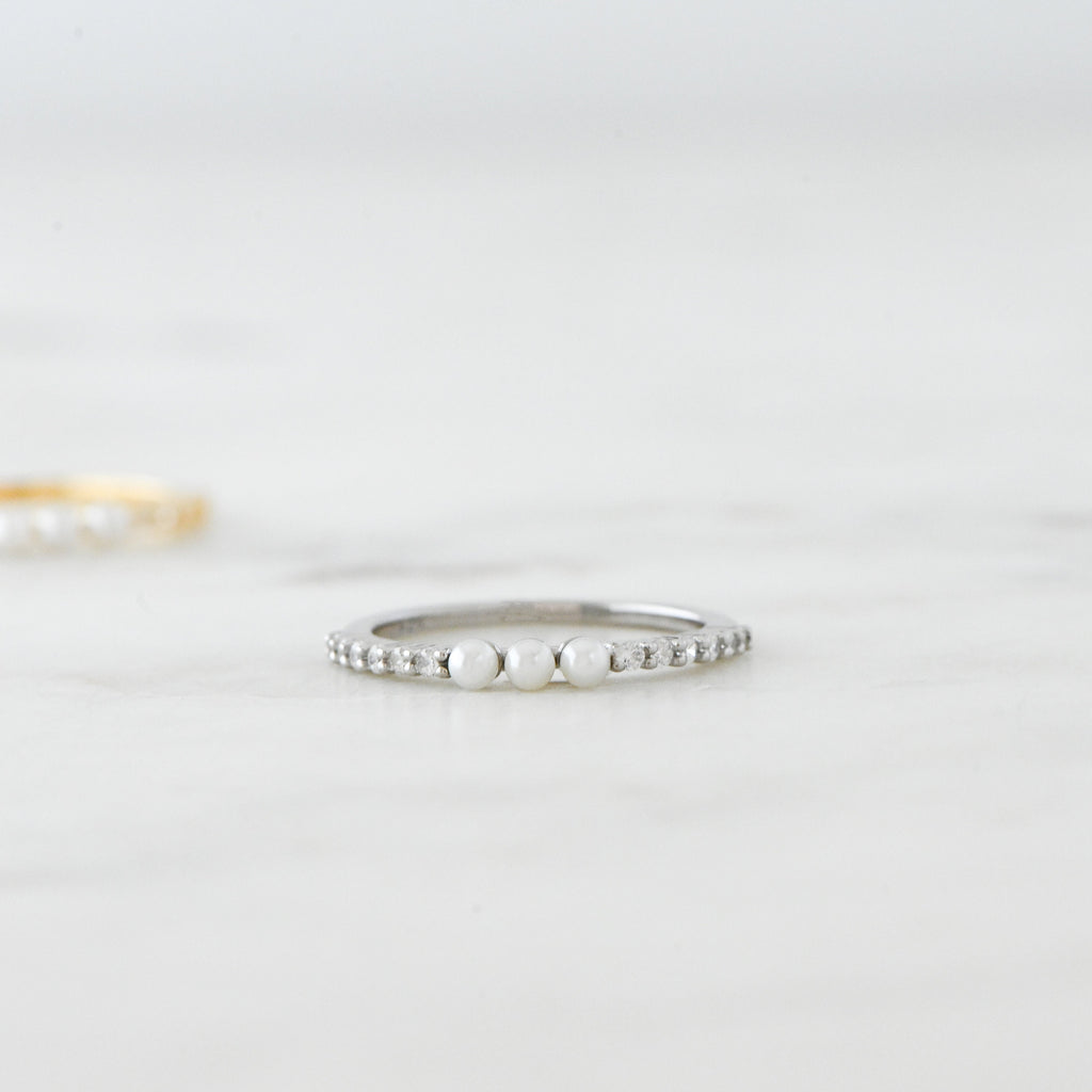 Pearl Ring, Dainty Pearl Ring, Gold Pearl Ring, Stacking Ring, Simple Ring, June Birthstone, Minimalist Ring, Sterling Silver Pearl Ring