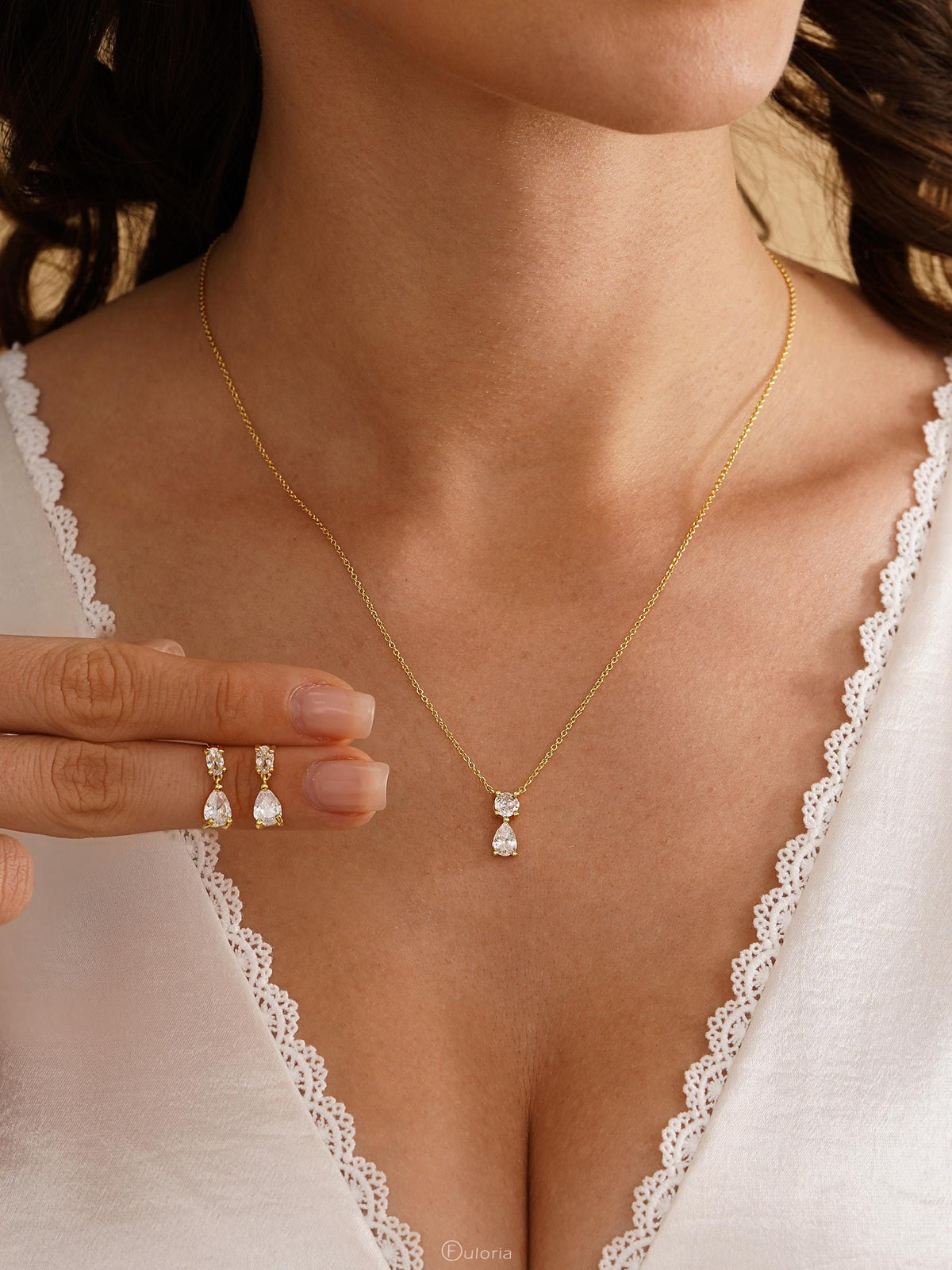 Minimalist Diamond Jewelry Set, Wedding Jewellry Set of Earrings Necklace Bracelet, Diamond Jewelry, Bridesmaid Gift, Bridal Gift for Her