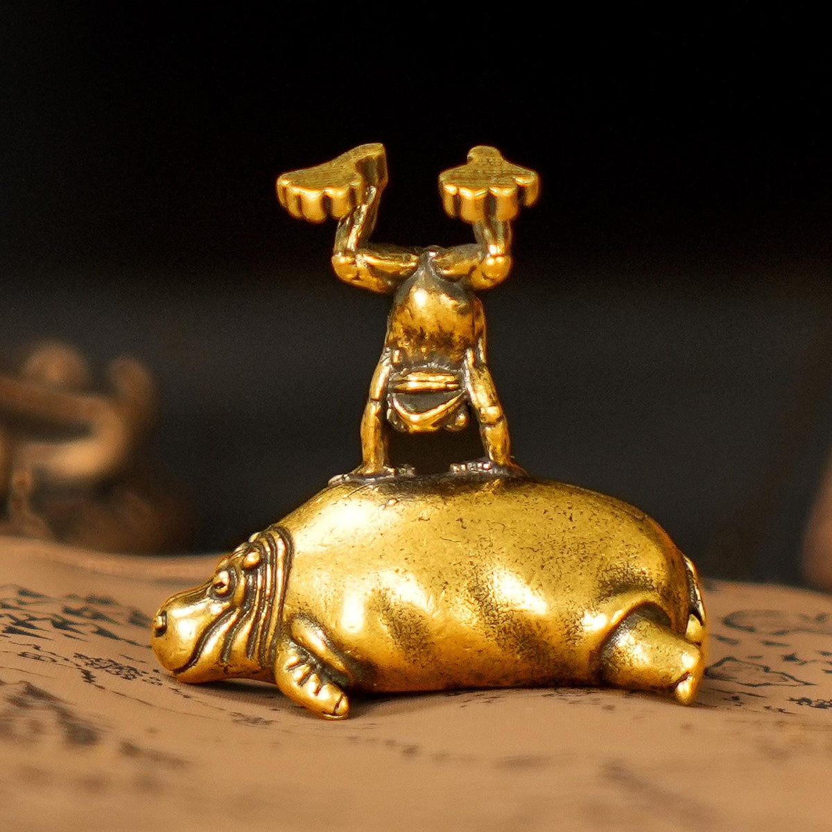 Reversible Frog & Hippo Sculpture – Solid Brass Whimsical Desk Art, Playful Dual Pose Decor