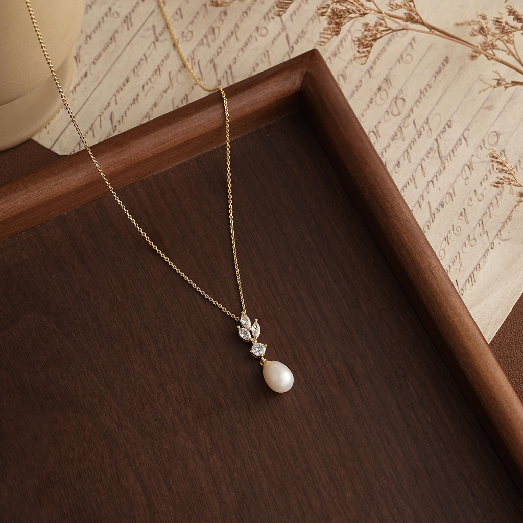 Diamond Leaf Pearl Necklace,Freshwater Pearl Necklace,Wedding Pearl Necklace,Crystal Bridal Jewelry Set,Mother's Day Gift,Bridesmaid Gift