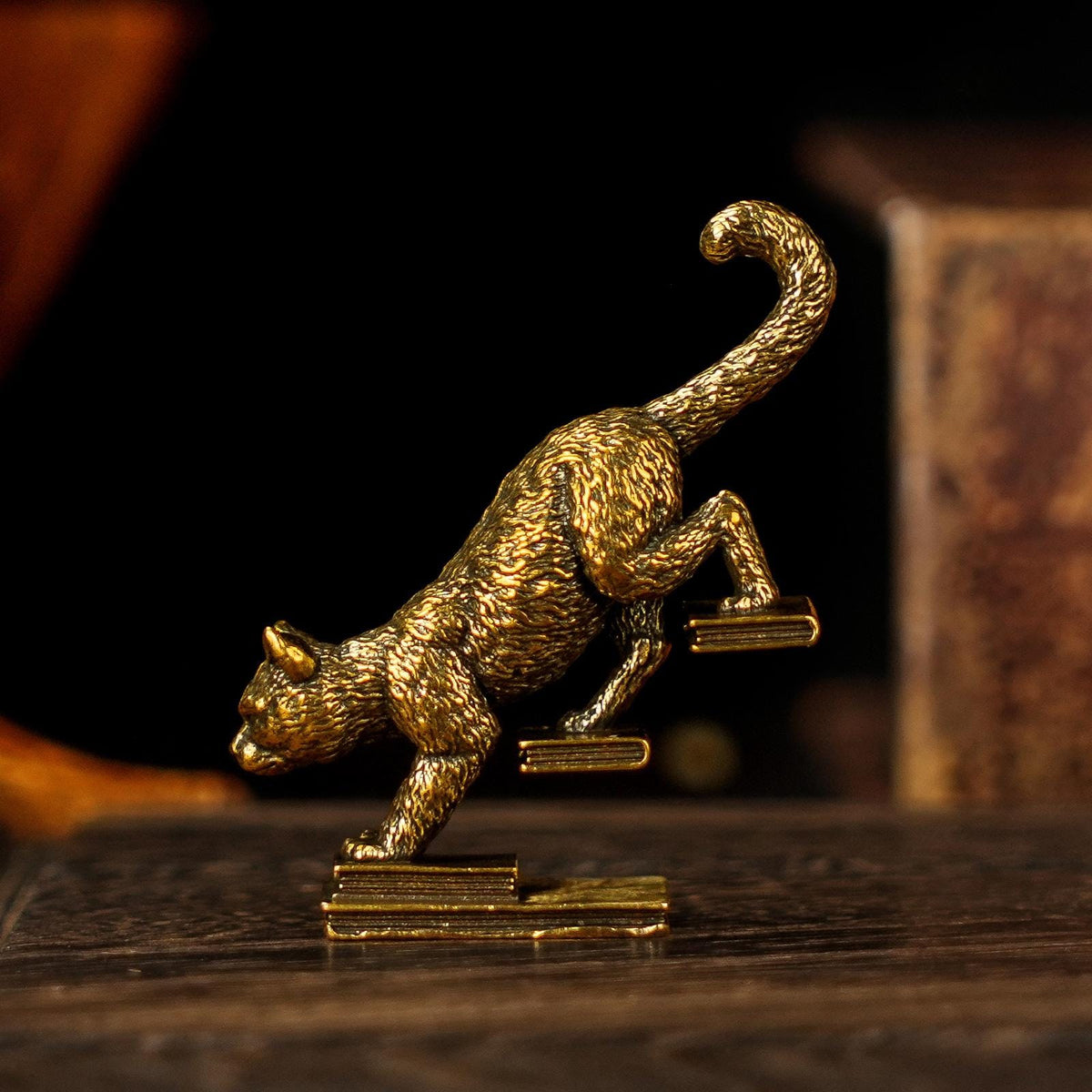 Solid Brass Walking Down Stairs Cat Figurine – Retro Playful Feline Sculpture Home Decor